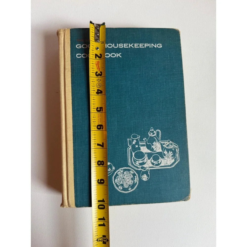 Vintage 1963 The New Good Housekeeping Cookbook Dorothy B Marsh Hardcover Teal
